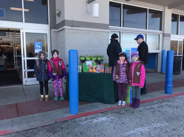 scouts_selling_cookies
